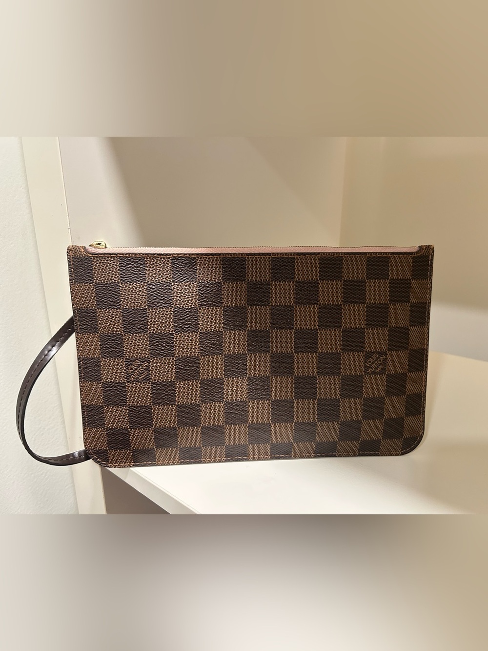 Authentic Louis Vuitton Neverfull Pouchette Wristlet